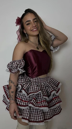 Conjunto Junino - Ísis