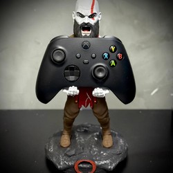 Suporte Premium Para Controle de Playstation e Xbox Kratos de luxo pintado a mão Pronta Entrega com chaveiro de brinde