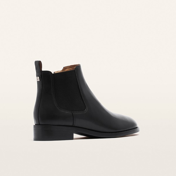 Bota Lori