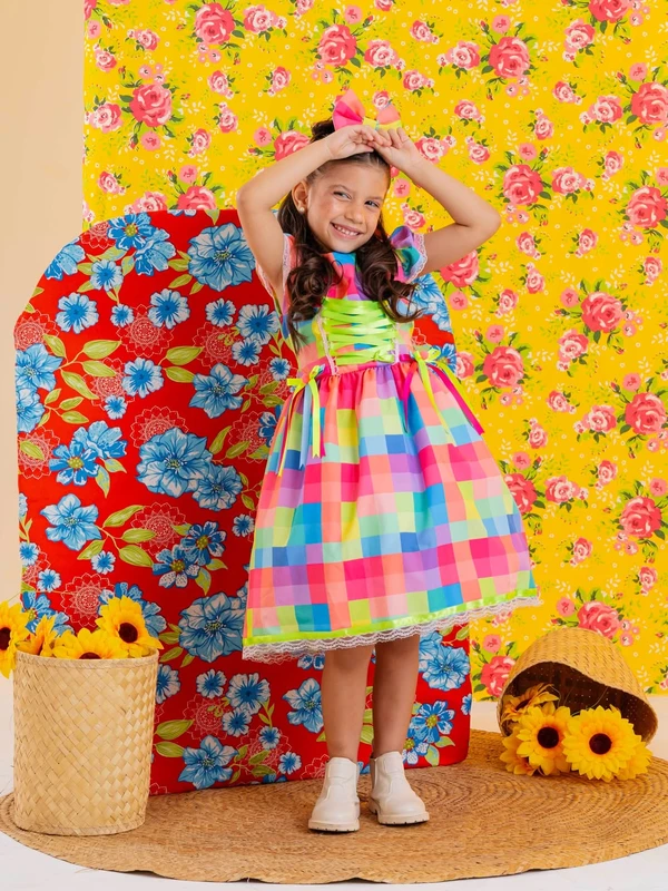 Vestido Junino - Xadrez Cores do Arco-íris 