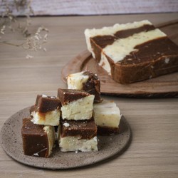 Cocada com Pingo de Leite - 500g