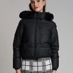 Doudoune Detalhe em Pelos Lauden Preto Velour