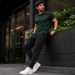 [COMPRE 2 LEVE 3] Calça Masculina Domiran em Tecido RipStop e Poliéster Premium (Visual Forte de Respeito!)