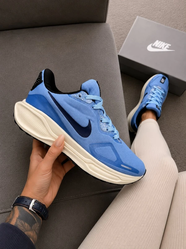TENIS NIKE RUN AZUL
