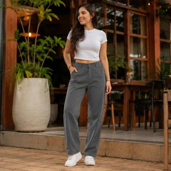 [LEVE 3 PAGUE 2] Calça Feminina Noara em Seda Gelo e Poliéster (Puro Charme de 2026!)