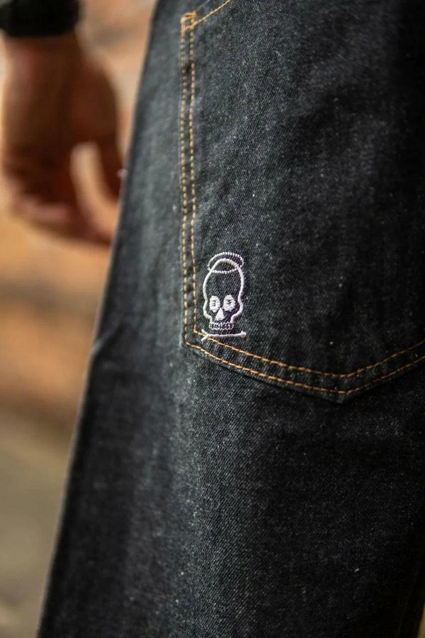 Jorts Basic Black Estoned Krab