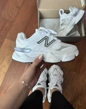 TENIS NEW BALANCE PREMIUM