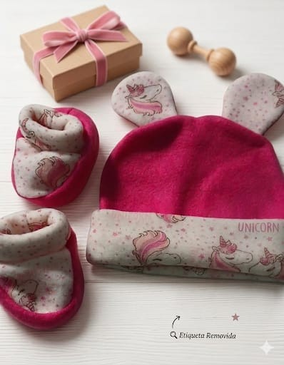 KIT TOUCA E SAPATINHO BEBE ROSA