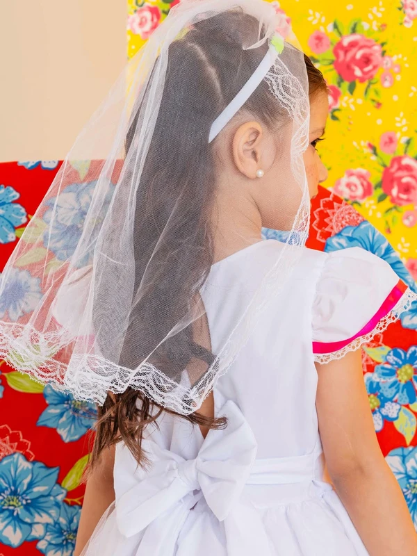 Vestido Junino Novinha com Véu - Branco Com Corações  