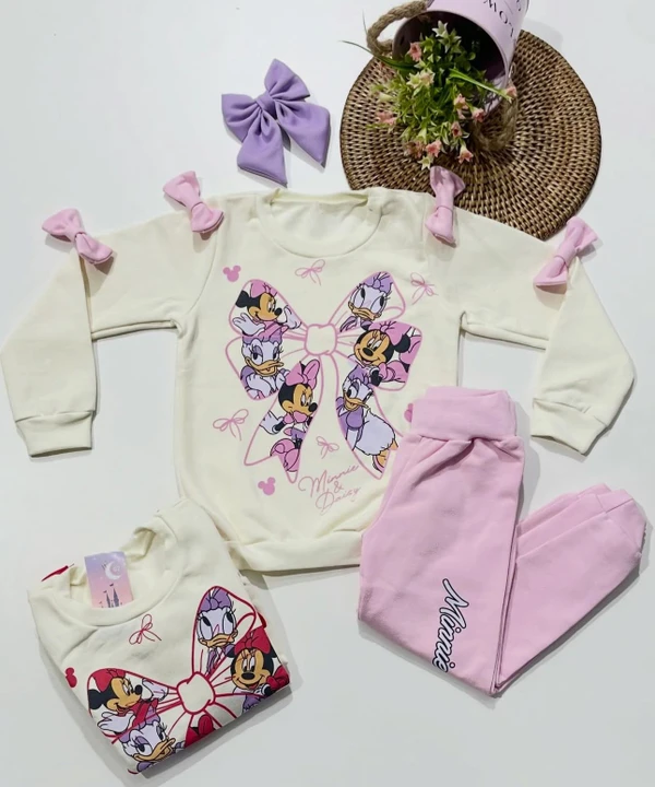 Conjunto De Moletom Laços - Personagens 