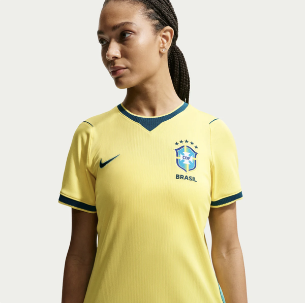 [Compre 1 Leve 2] Camisa Brasil 2026 Feminina - Versão Jogador