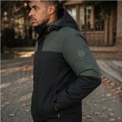 Jaqueta Masculina Maveno em Interior Forrado Térmico a Prova D'Água e Capuz Removível +BRINDES: Relógio, Cinto e Carteira