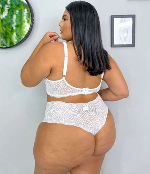 Conjunto renda conforto plus size