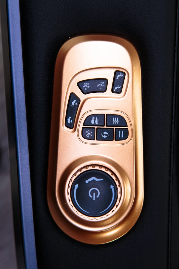 iRest Quantum – Poltrona de Massagem com IA, Zero Gravity e Aquecimento Preto