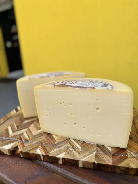 Queijo Parmesão da Mantiqueira
