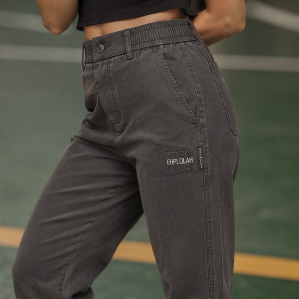 [LEVE 3  PAGUE 2] Calça Feminina Luna em Jeans Original (Charme delicado!)