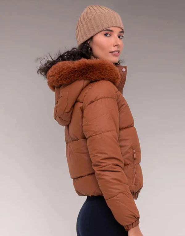 Doudoune Detalhe em Pelos Lauden Preto Velour