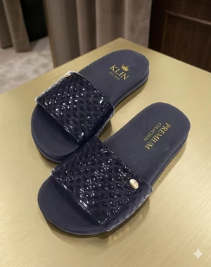 CHINELO INFANTIL SLIDE PRETO KLIN 242002 