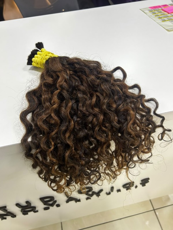 Cabelo Cacho Caipira Iluminado Escuro Fios de 55 cm (100g)
