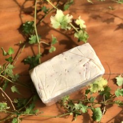 Requeijão De Corte Com Raspas Do Tacho 500g