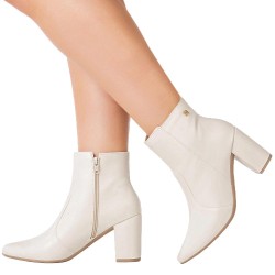 Bota feminina bico fino salto alto com zíper