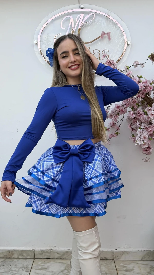 Saia Junina - Bloom