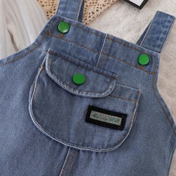 Conjunto Jardineirinha Jeans
