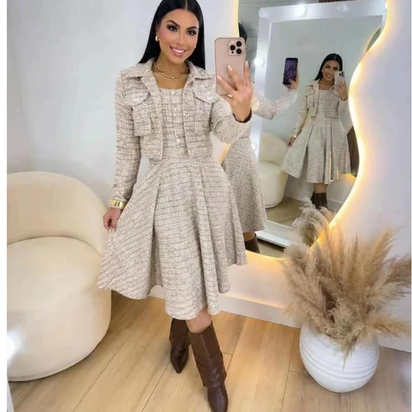 Conjunto Feminino Tweed Xadrez Midi Elegante com Botões Dourados – Moda Executiva Inverno Outono Luxo Casual Chic