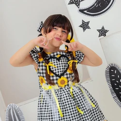 Vestido Junino – Xadrez Floral Com Coração Bordado - Preto
