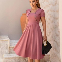 Vestido Solto Midi com Detalhes de Botões e Blazer Fake Moda Cristã