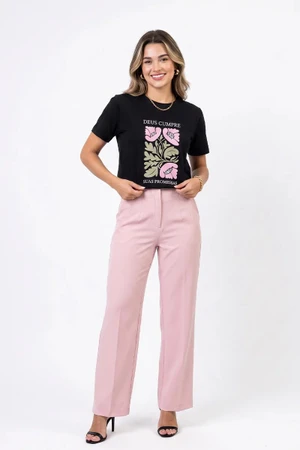 Camiseta Feminina Preta Estampa Deus Cumpre Suas Promessas