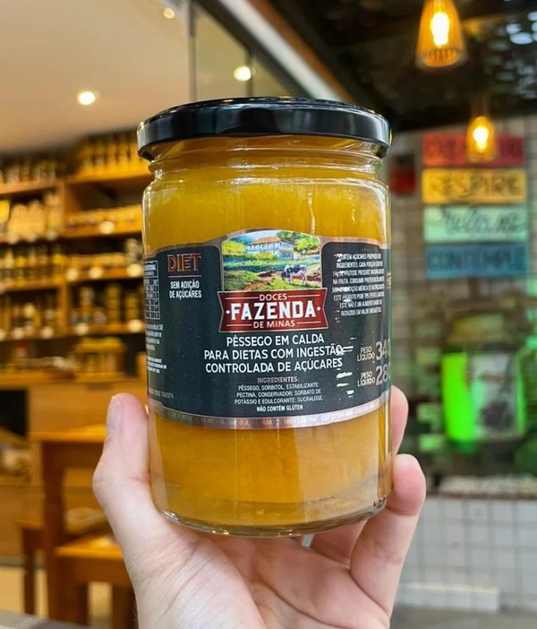 Pêssego em Calda Zero Adição de Açúcar Fazenda de Minas 340 g