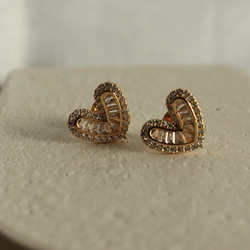 Brinco Love Mini dourado