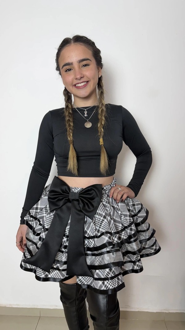 Saia Junina - Agatha
