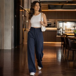 [LEVE 3 PAGUE 2] Calça Feminina Sofia em Sarja e Elastano (Leveza, beleza e muito estilo!)