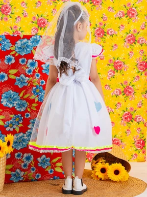 Vestido Junino Novinha com Véu - Branco Com Corações  