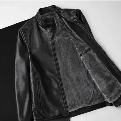 [LEVE 2 PAGUE 1] Jaqueta Masculina Vossler em Couro Legítimo Premium +BRINDES: Relógio, Cinto e Carteira