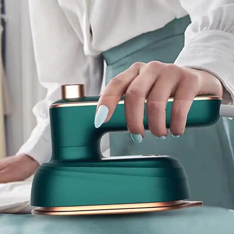 Mini Ferro De Passar Roupas A Vapor Para Viagem  - Bivolt — foto 1