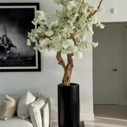 Vaso St. Tropez Preto Fosco com Cerejeira em Flor Branca Feita Sob Medida
