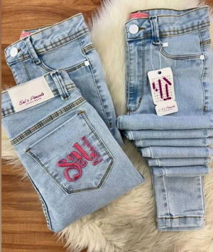 CALÇA JEANS SAL E PIMENTA COM LYCRA REF 1210