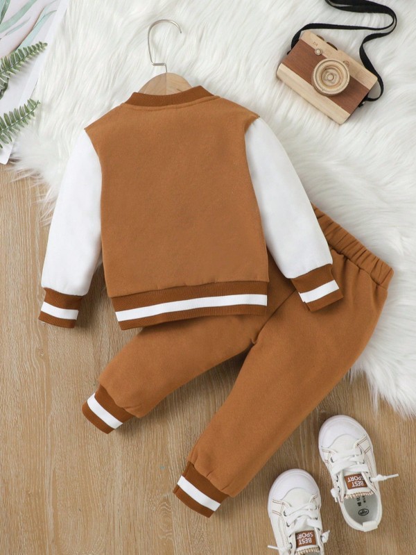 Conjunto ALetter Varsity