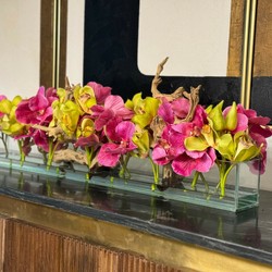Vaso de Vidro Casa Moderna com Vandas Rosa e Cymbidiums Verdes