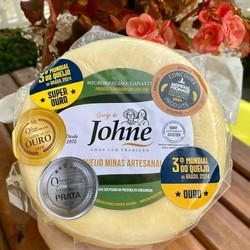 Queijo Canastra do Johne