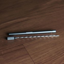 Furador Destravador de Charutos Slim Victory - Cinza