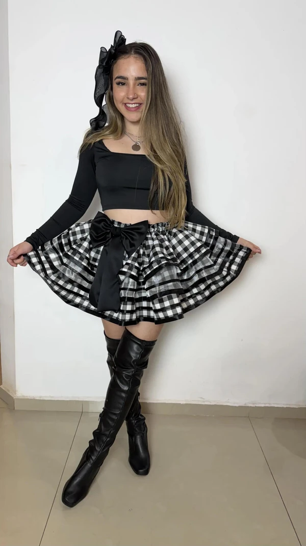 Saia Junina - Helena