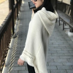 Poncho Feminino com Capuz - Frosty