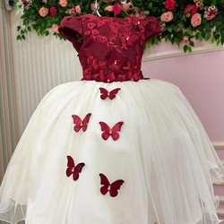 Vestido Glamour – Bordado com Aplicações de Borboletas – Marsala