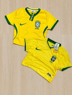 [PAGUE 2 E LEVE 3] Camisa Baby Look Feminina Seleção Brasileira ( Tailandesa)