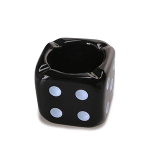 Cinzeiro para Cigarro de Cerâmica - Dado Preto Mod.2