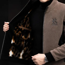 [LEVE 2 PAGUE 1] Jaqueta Masculina Monarch em Lã Premium (Presença de Homem Imponente)